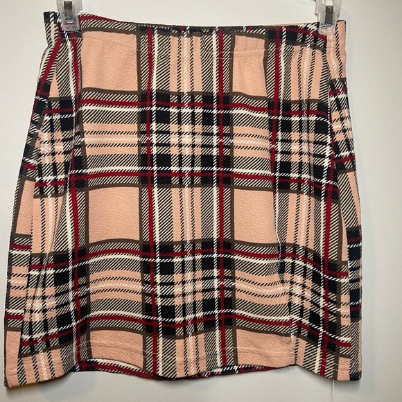 Plaid mini skirt size: S - Picture 1 of 2